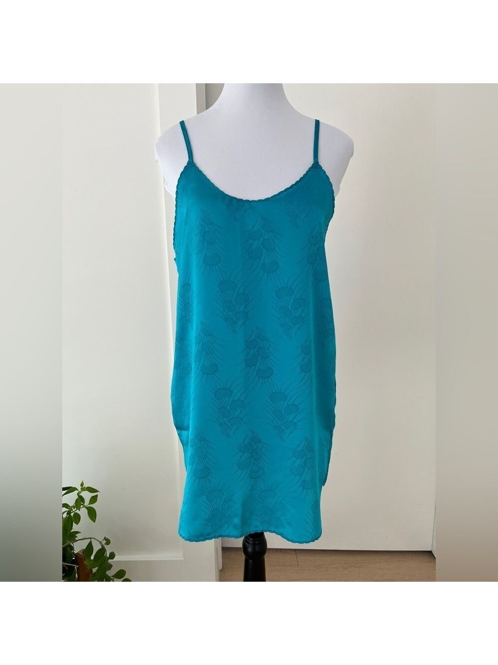 VINTAGE Silhouettes Jacquard Spaghetti Strap Short Chemise Slip Lingerie Nightie